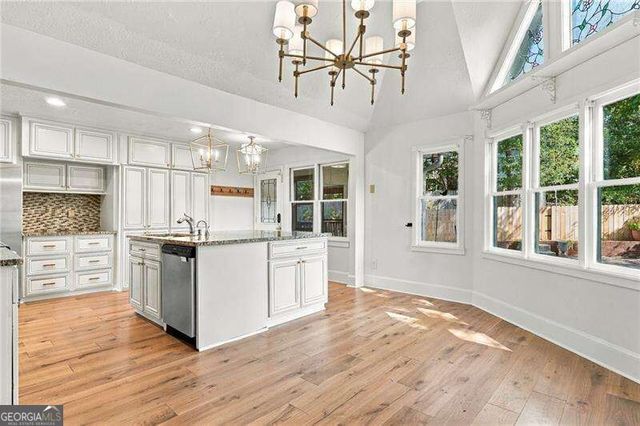 1508 Lake Koinonia Drive, Woodstock, GA 30189