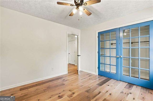 1508 Lake Koinonia Drive, Woodstock, GA 30189
