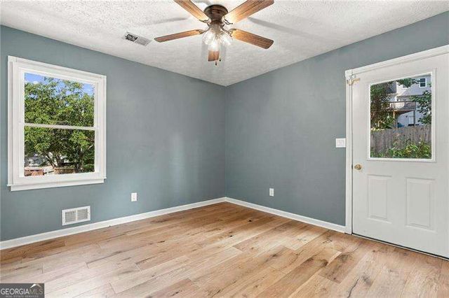 1508 Lake Koinonia Drive, Woodstock, GA 30189