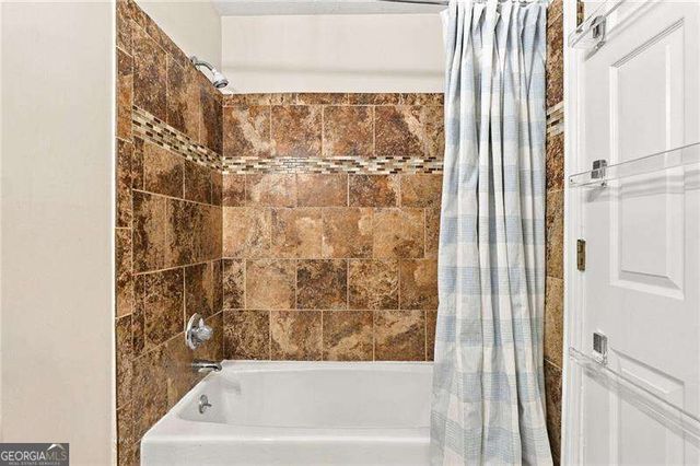 1508 Lake Koinonia Drive, Woodstock, GA 30189