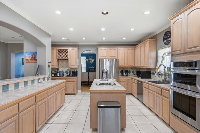 22101 Oban DR, Spicewood, TX 78669