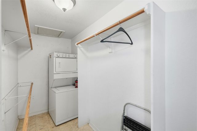 22101 Oban DR, Spicewood, TX 78669