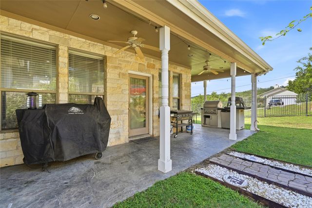 22101 Oban DR, Spicewood, TX 78669
