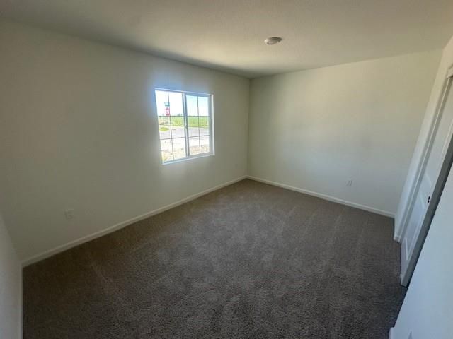 6042 Lassie Ct, Riverbank, CA 95367