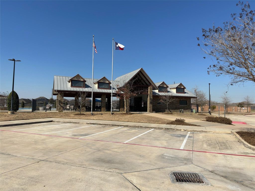 Image 18 of property listing at 24751 Heirloom Lane, Katy, TX 77493