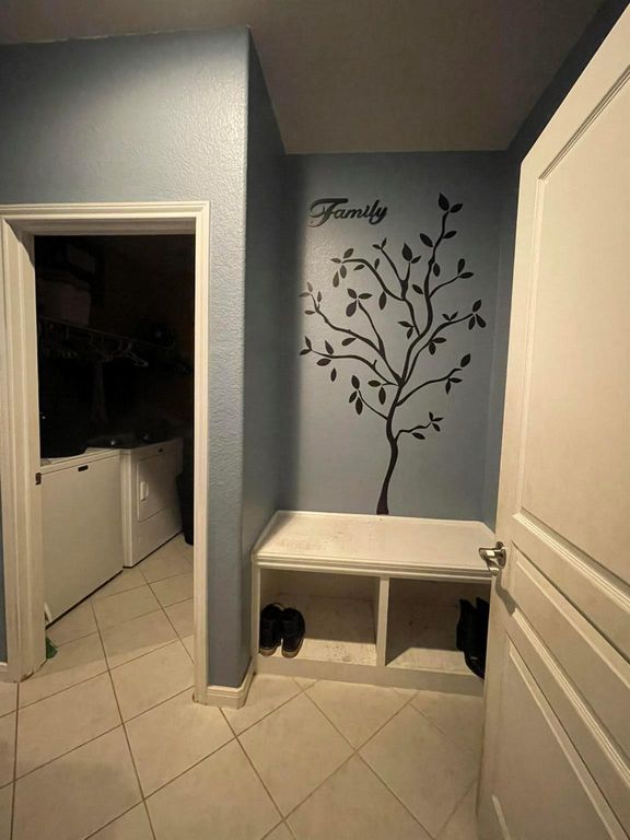 Image 20 of property listing at 24751 Heirloom Lane, Katy, TX 77493