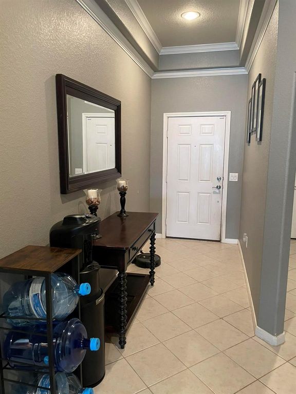 Image 3 of property listing at 24751 Heirloom Lane, Katy, TX 77493
