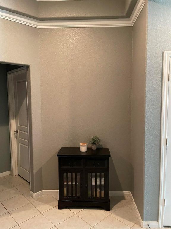 Image 5 of property listing at 24751 Heirloom Lane, Katy, TX 77493