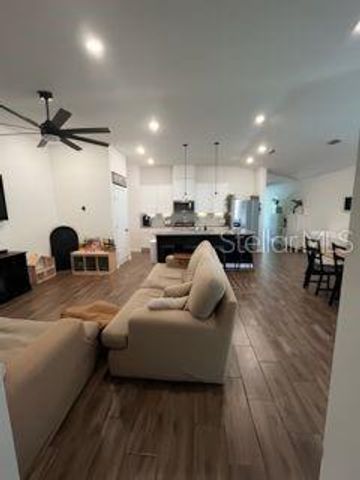 8083 GUILD WAY, Jacksonville, FL 32222