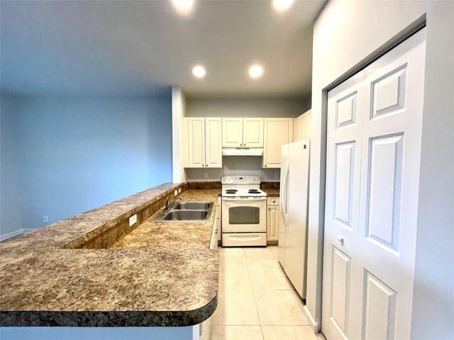 3102 Coral Ridge Dr 3102, Coral Springs, FL 33065