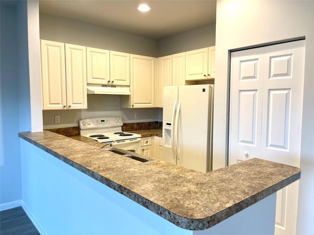 3102 Coral Ridge Dr 3102, Coral Springs, FL 33065