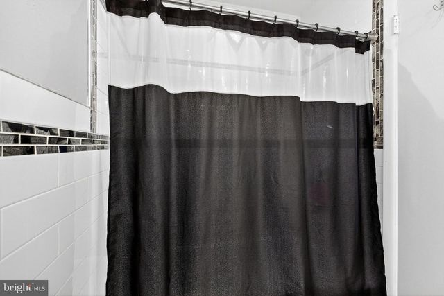 433 GOVERNOR HOUSE CIR, Wilmington, DE 19809