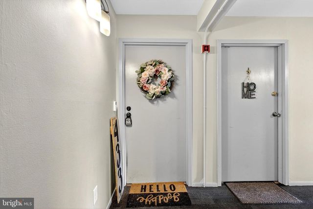 433 GOVERNOR HOUSE CIR, Wilmington, DE 19809