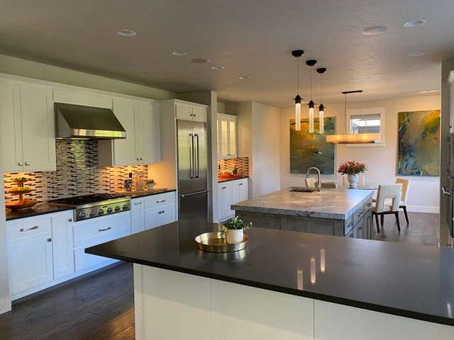 19301 Alianna Loop, Bend, OR 97702