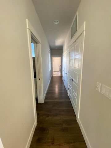 19301 Alianna Loop, Bend, OR 97702