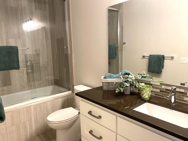 19301 Alianna Loop, Bend, OR 97702