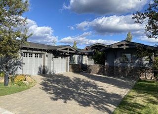 19301 Alianna Loop, Bend, OR 97702
