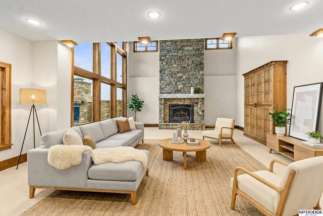 4724 Coffey Street, Papillion, NE 68133