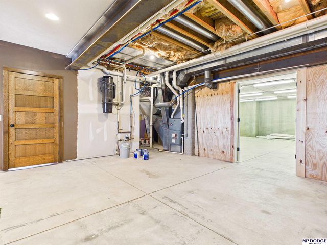 4724 Coffey Street, Papillion, NE 68133