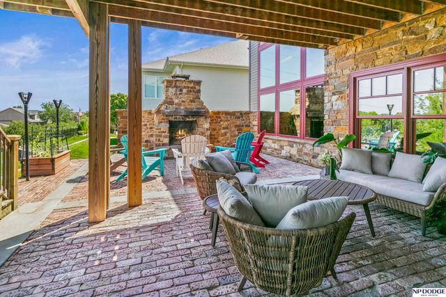 4724 Coffey Street, Papillion, NE 68133