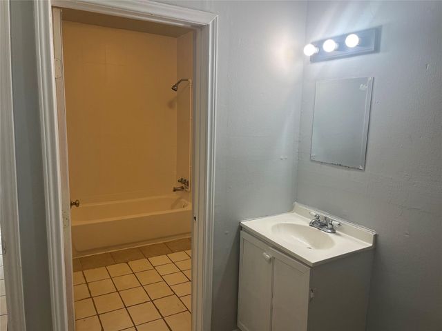 12501 W Hardy Road, Houston, TX 77037