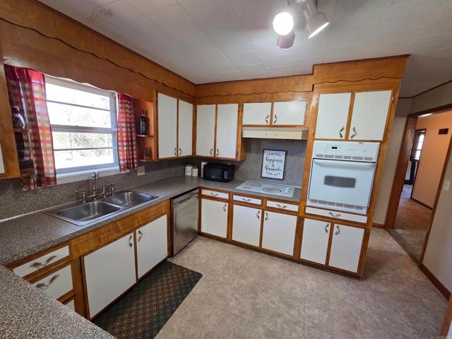 14921 AR-123, Mount Judea, AR 72655