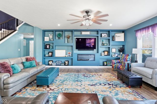 11648 Flynn Place, Noblesville, IN 46060
