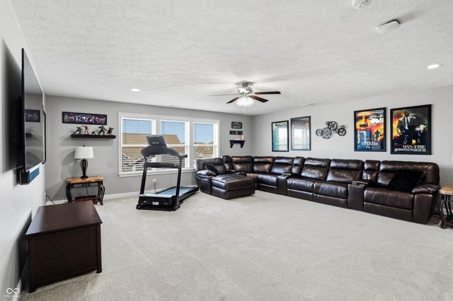 11648 Flynn Place, Noblesville, IN 46060