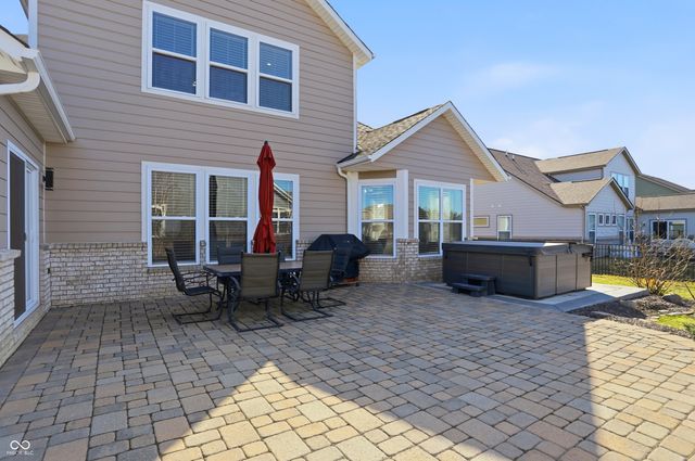 11648 Flynn Place, Noblesville, IN 46060