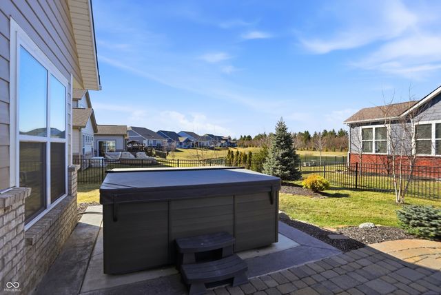 11648 Flynn Place, Noblesville, IN 46060