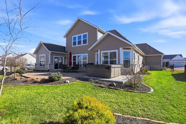 11648 Flynn Place, Noblesville, IN 46060