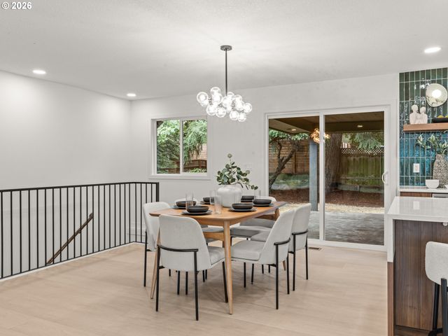 6437 Ne 38th Ave, Portland, OR 97211