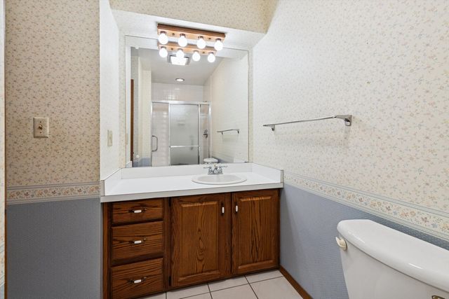 4610 34th Avenue, Moline, IL 61265