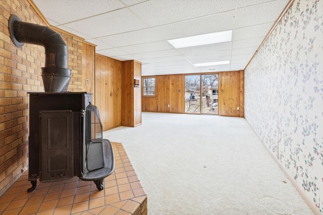 4610 34th Avenue, Moline, IL 61265