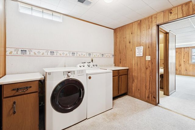 4610 34th Avenue, Moline, IL 61265