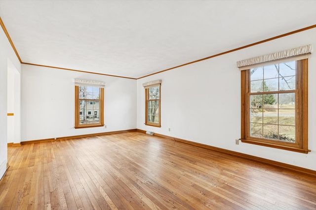 4610 34th Avenue, Moline, IL 61265