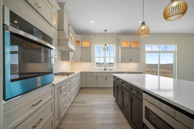 821 Tyler WAY, Colgate, WI 53017