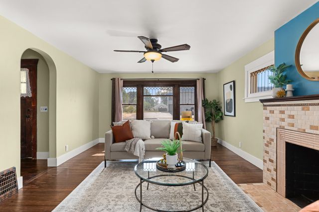 4923 N Crestline St, Spokane, WA 99207