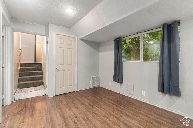 1598 N 2530 W, Clinton, UT 84015