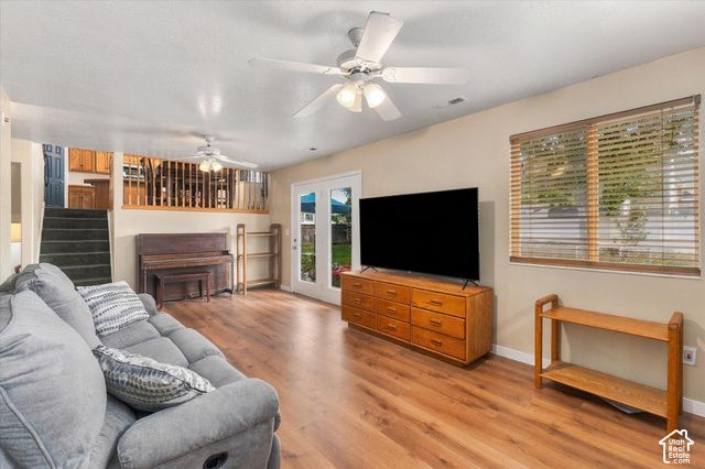 1598 N 2530 W, Clinton, UT 84015