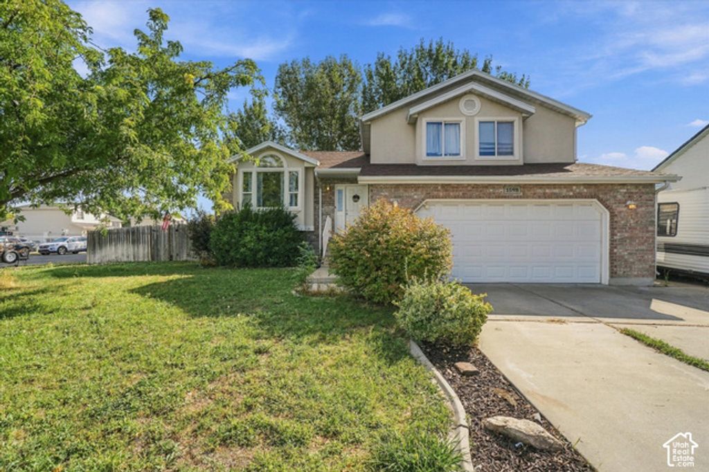 1598 N 2530 W, Clinton, UT 84015