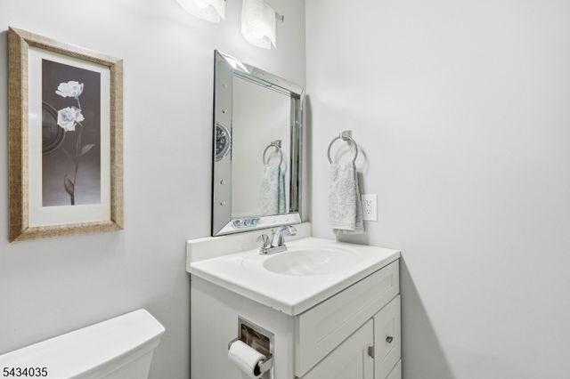 62 Gregory Ln 62, Franklin Twp., NJ 08823