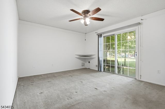 62 Gregory Ln 62, Franklin Twp., NJ 08823