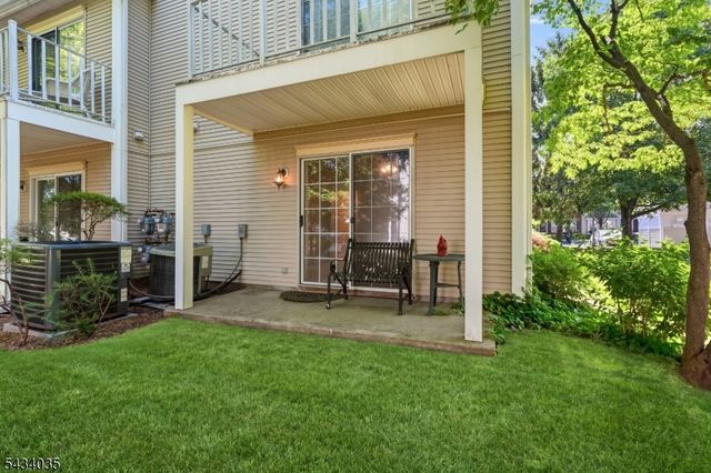 62 Gregory Ln 62, Franklin Twp., NJ 08823