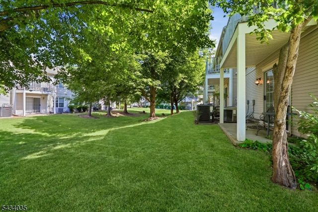 62 Gregory Ln 62, Franklin Twp., NJ 08823