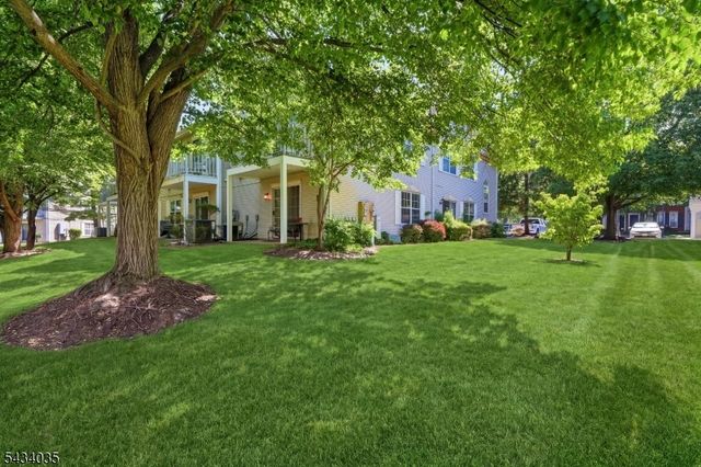 62 Gregory Ln 62, Franklin Twp., NJ 08823