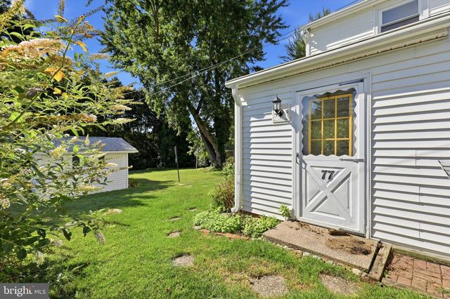 77 WOODLAWN RD, Warminster, PA 18974