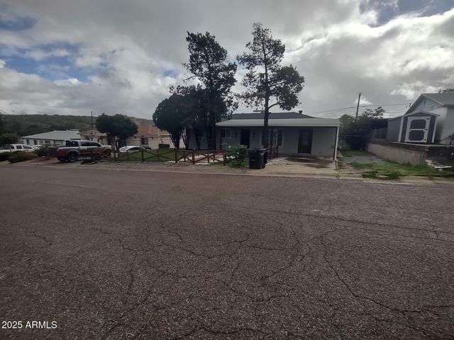 7927 E PUEBLO Street, Globe, AZ 85501