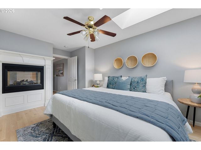 5349 SOUTHWOOD Dr, Lake Oswego, OR 97035