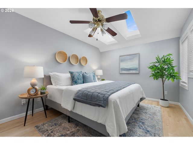 5349 SOUTHWOOD Dr, Lake Oswego, OR 97035